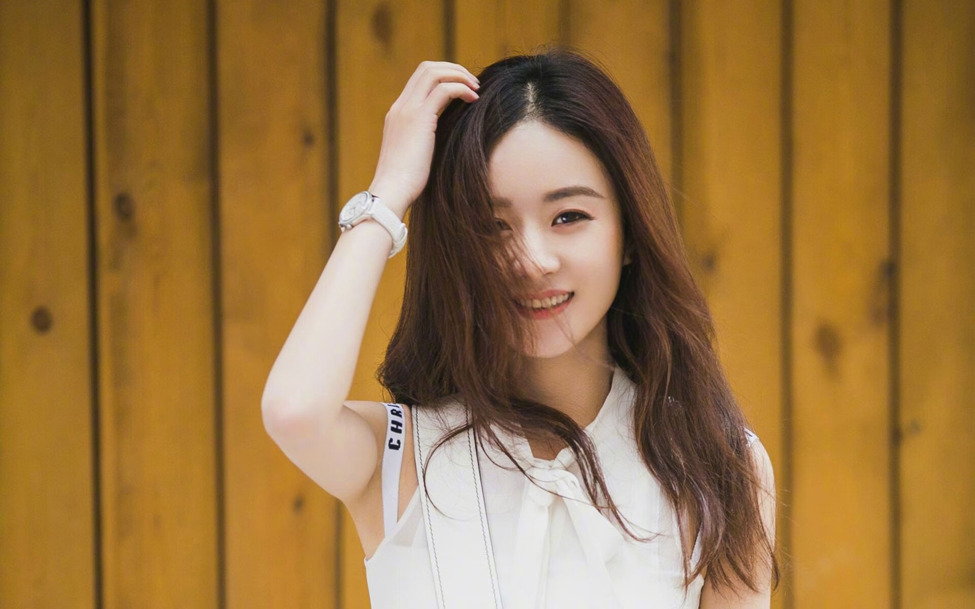 2013年总决赛第六场:热火在詹姆斯的带领下,经历加时逆转雷霆,最终以95-88获得冠军,詹姆斯荣膺FMVP。